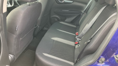 Nissan Qashqai 1.3 DiG-T Acenta Premium 5dr Petrol Hatchback